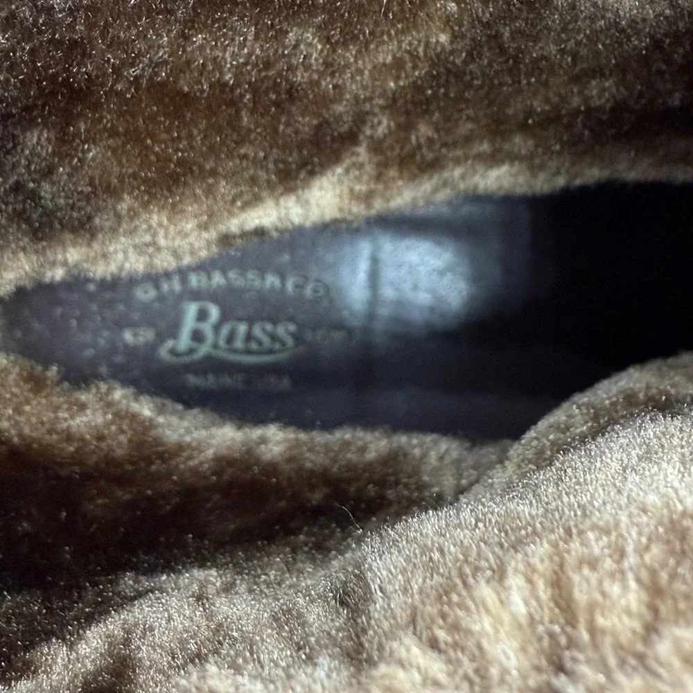 Bass‎ Women Brown Faux Fur Lined Ankle Boots With Buckle Accent Size 6M Leather